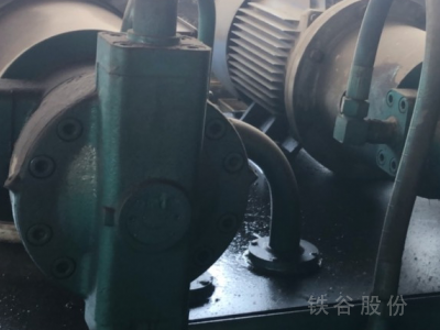 現(xiàn)代220挖機，華宏200噸圖7
