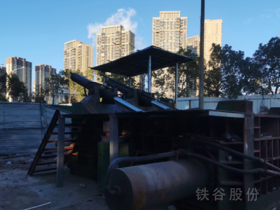 自用315打包機(jī)急售雙主缸全自動2.5/3米包500圖3