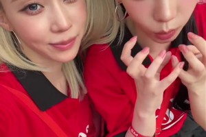 紅衣金發(fā)超吸睛！美女柳智敏現(xiàn)場營業(yè)，滿腦子都是墨西哥夾餅