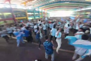 梅西進球后孟加拉國的球迷是這樣慶祝的