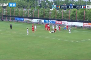 老兵不死！張琳芃頭球攻門(mén)，上海海港1-0領(lǐng)先上海賽更達(dá)