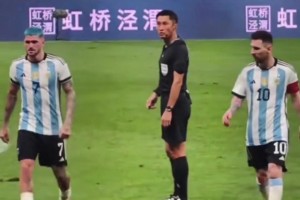 名場面：馬寧怒斥德保羅，梅西在一旁笑了