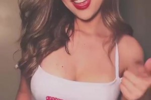 愛了愛了！巴拉圭真是出美女球迷的地方啊