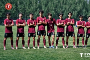 東北超沈陽隊16名球員來自遼寧鐵人青訓，兩隊前兩場比賽共進球4個